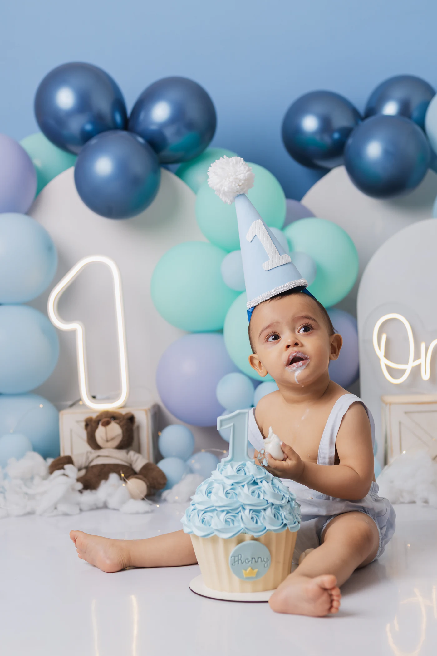 1 Ano